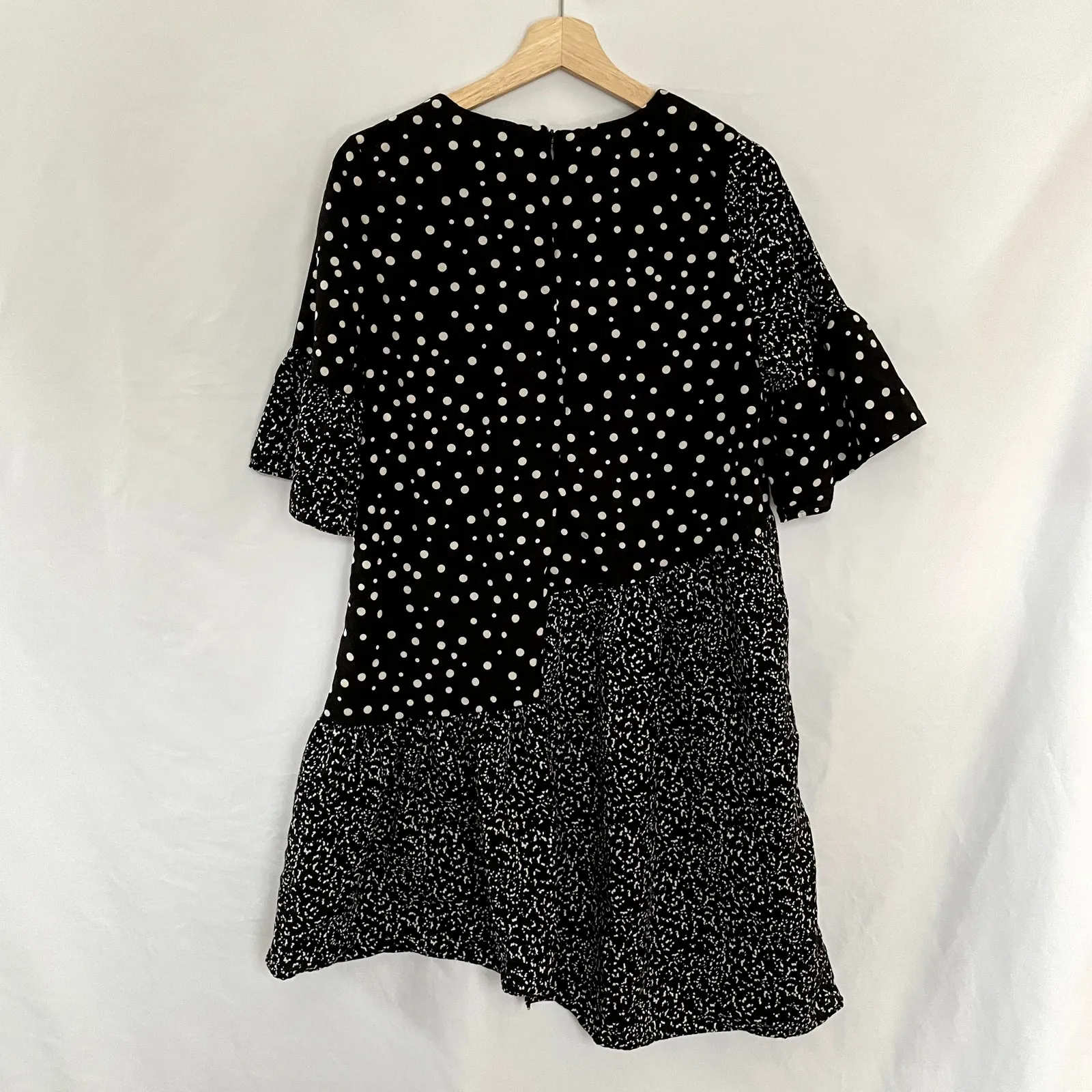 Caara black white polka dots asymetric midi modest dress women's M tiered flowy Size M - Image 7