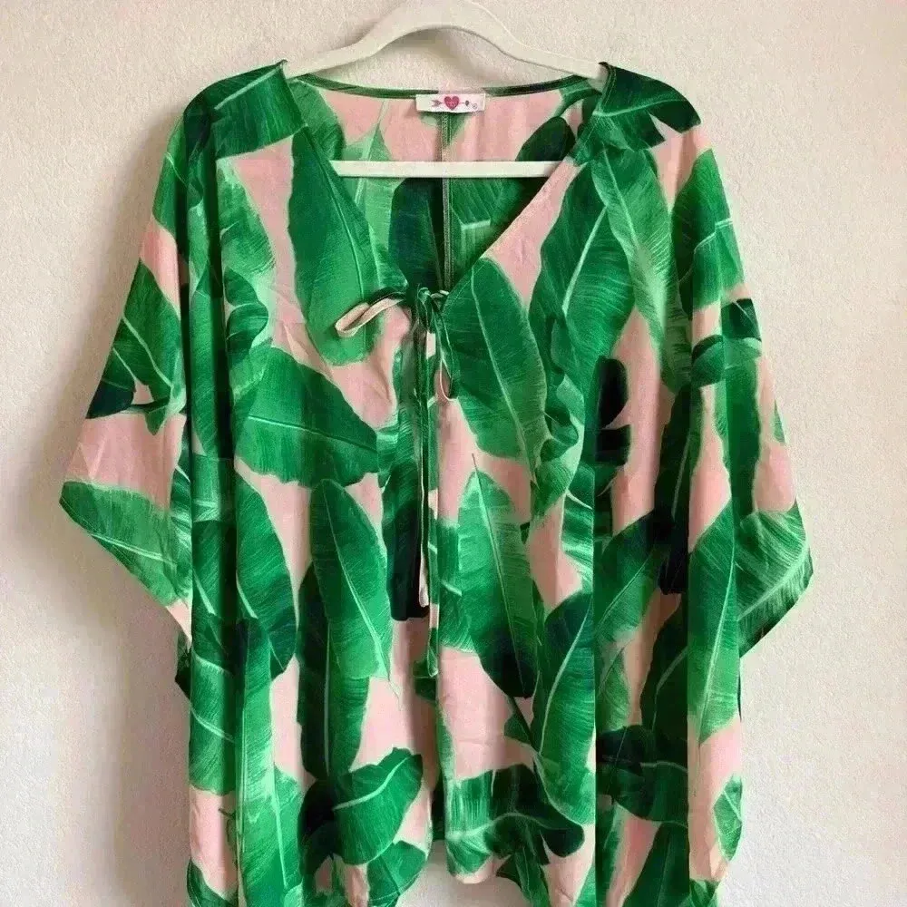 Buddy Love Women’s Kiwi Key West Boho V Neck Half Sleeve Poncho Tunic Size M/L‎ Green - Image 5