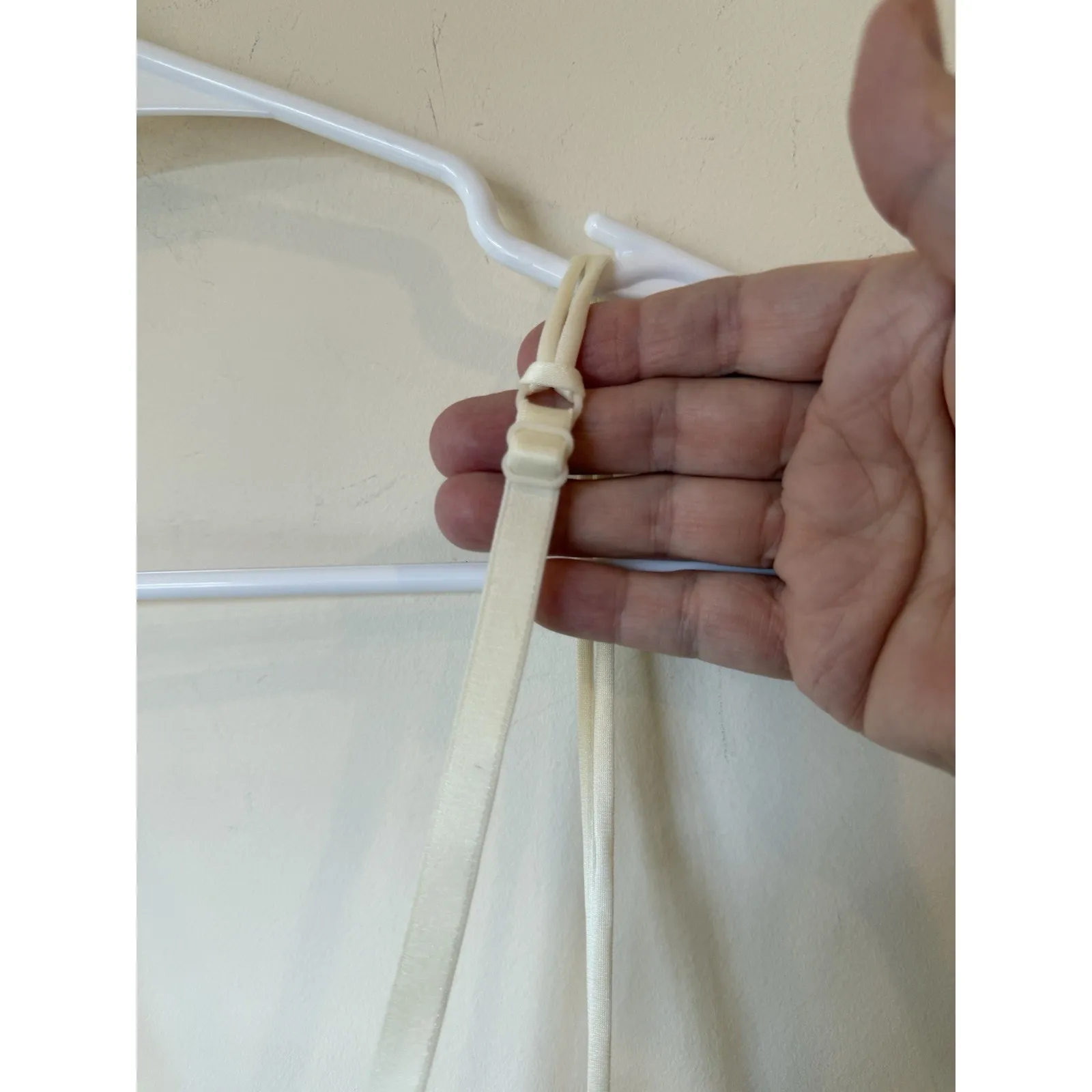 VINTAGE VICTORIA'S SECRET Ivory Lace & Satin High Cut Bridal Teddy Bodysuit 36C - Image 6