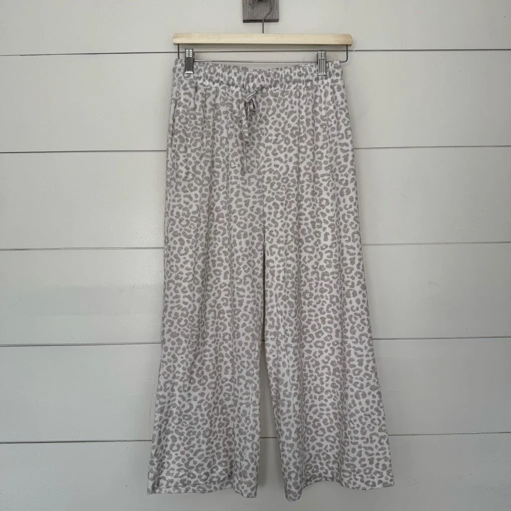 Tahari  Women’s Small Leopard Pajama Set Tank Pants - Image 7