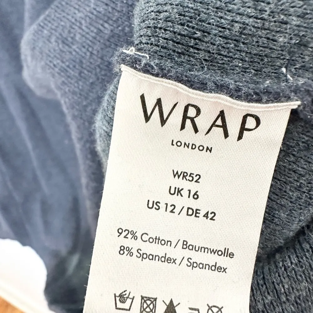 Wrap London blue pullover knit dress shift size 12 long sleeves - Image 3