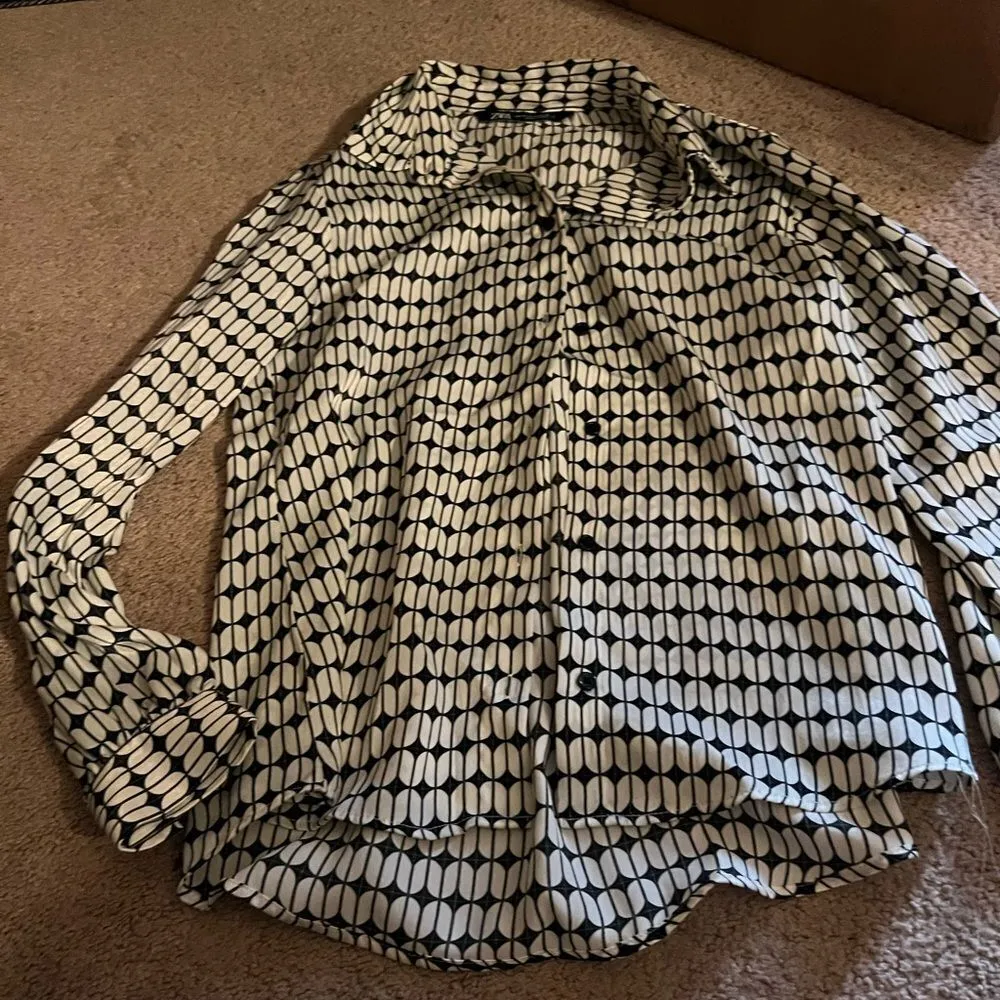 Zara small white button down blouse - Image 9