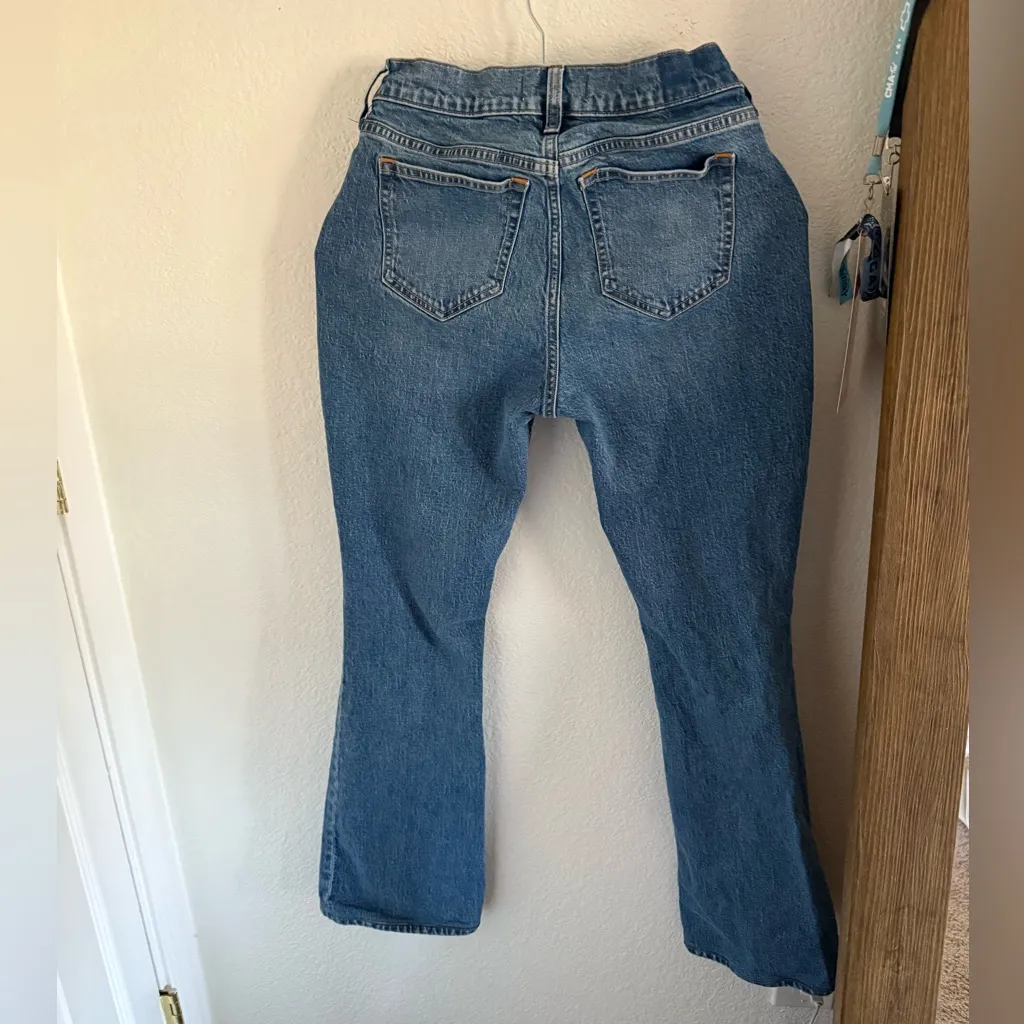 Abercrombie and fitch mid rise boot cut jeans SHORT - Image 14