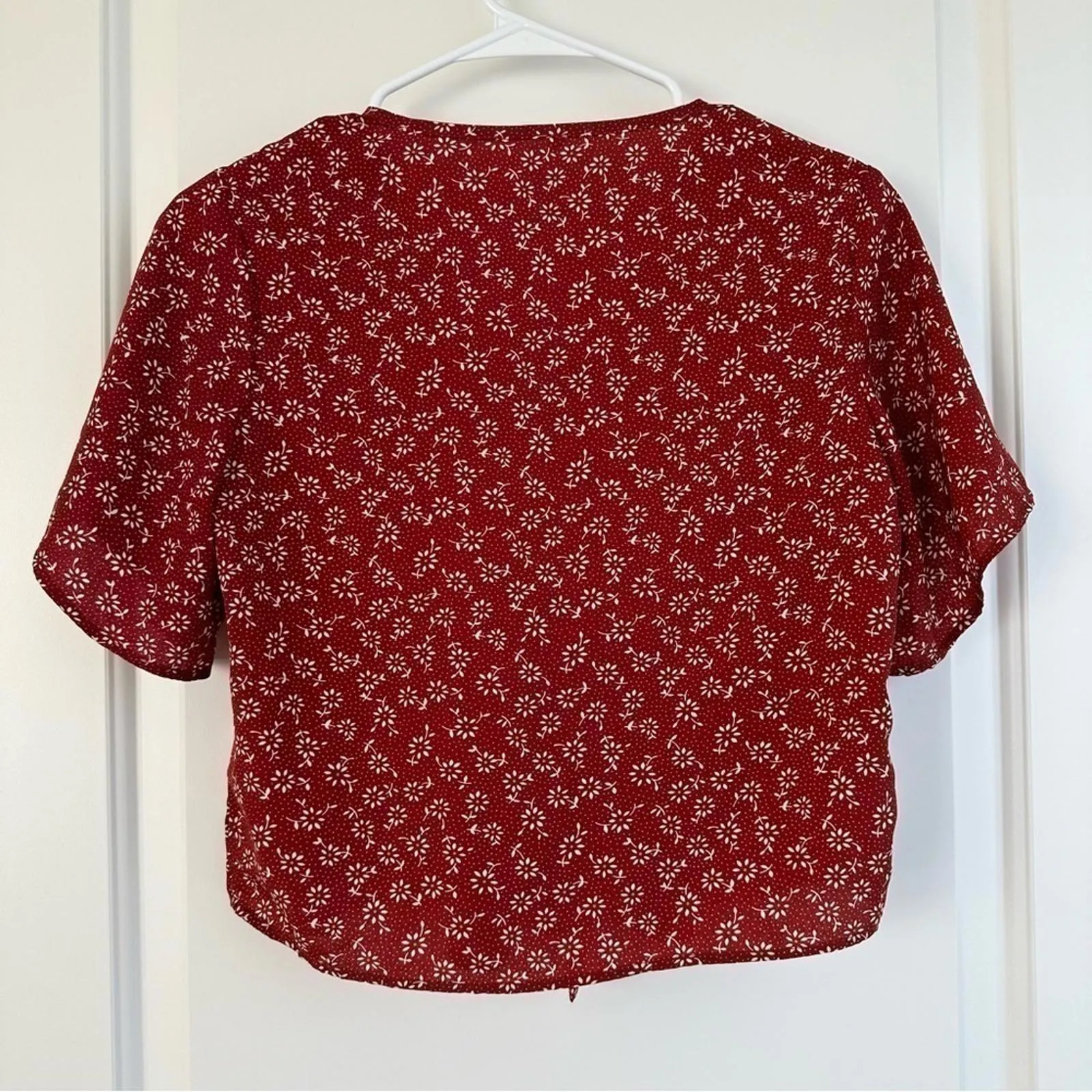 Floral crop top front bow tie XS red - Image 2