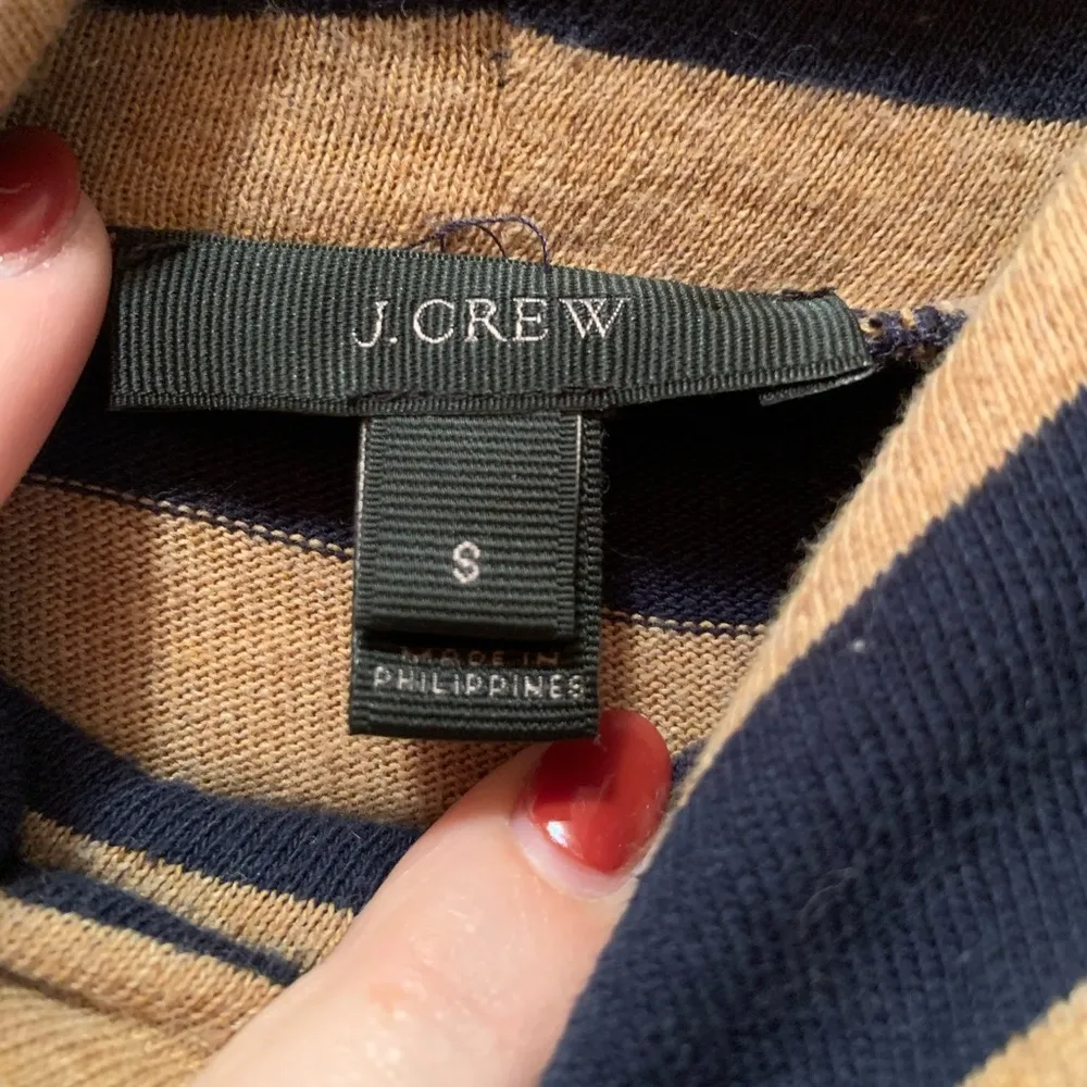 J. Crew perfect fit beige blue striped turtleneck long sleeve top size small - Image 2