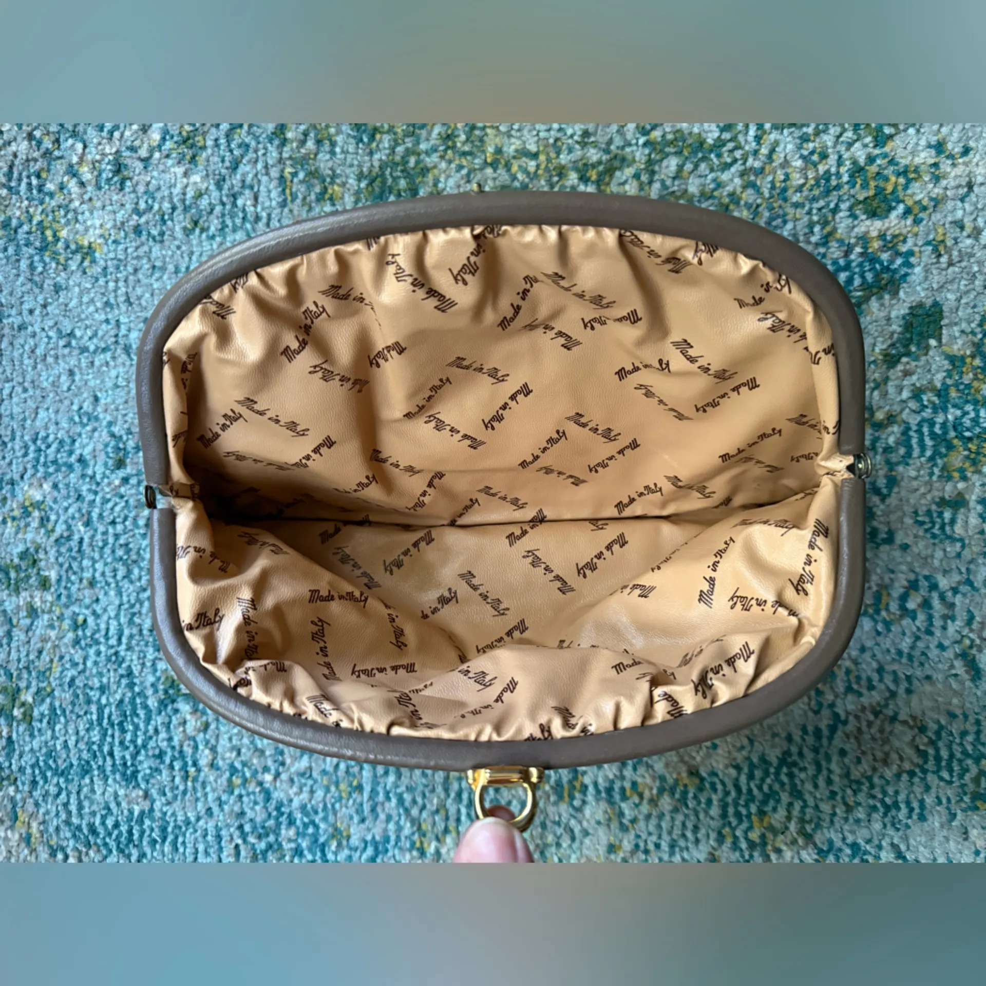 Vintage made in Italy brown suede ostrich leather frame clutch - Image 6