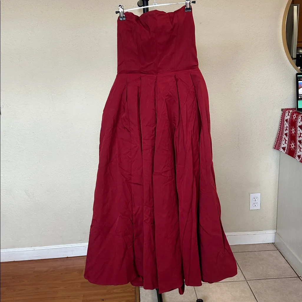 House of CB Pandora Berry Strapless Detachable Bow Red Maxi Dress Size L - Image 5