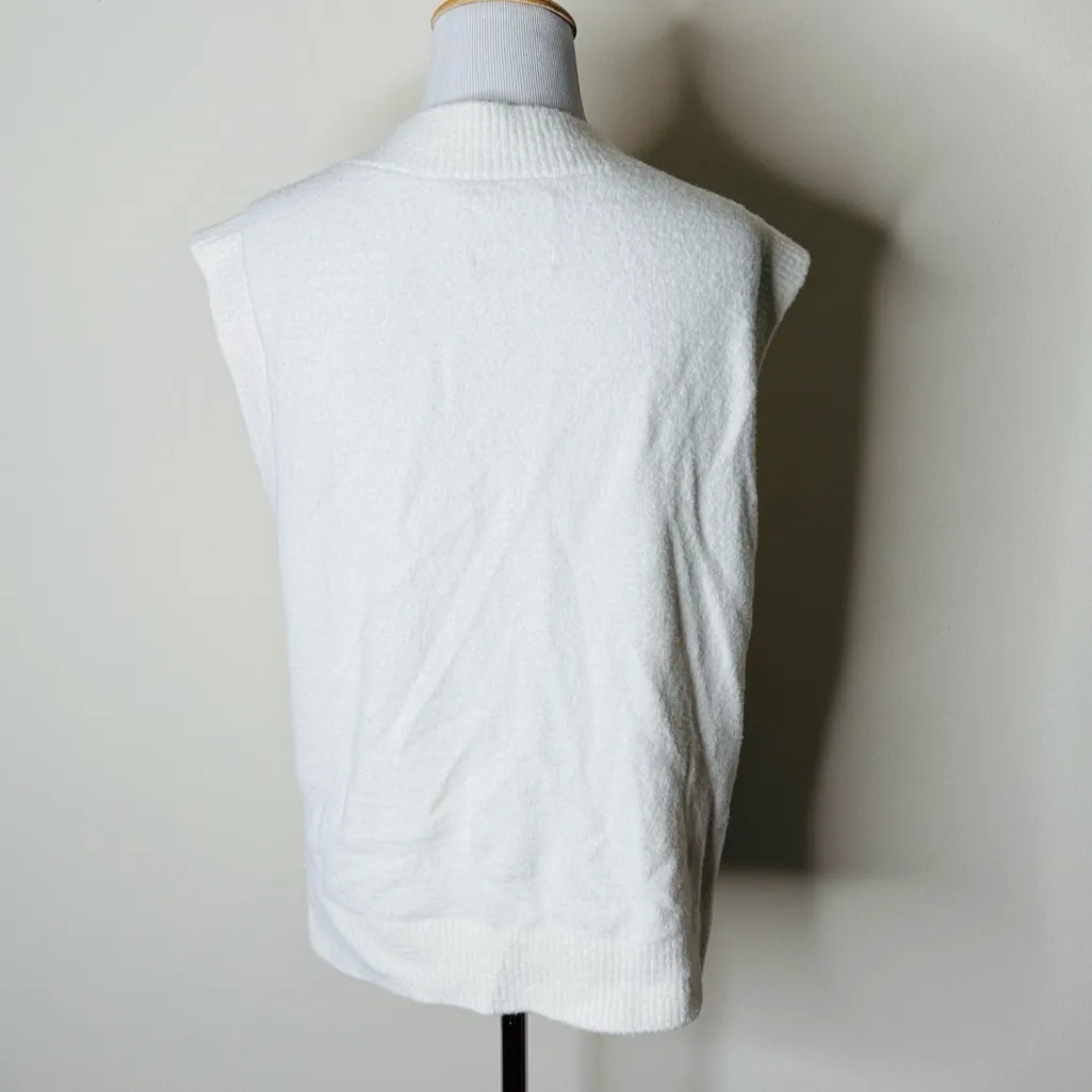 Abercrombie Ivory Sleeveless Sweater Vest - Image 5