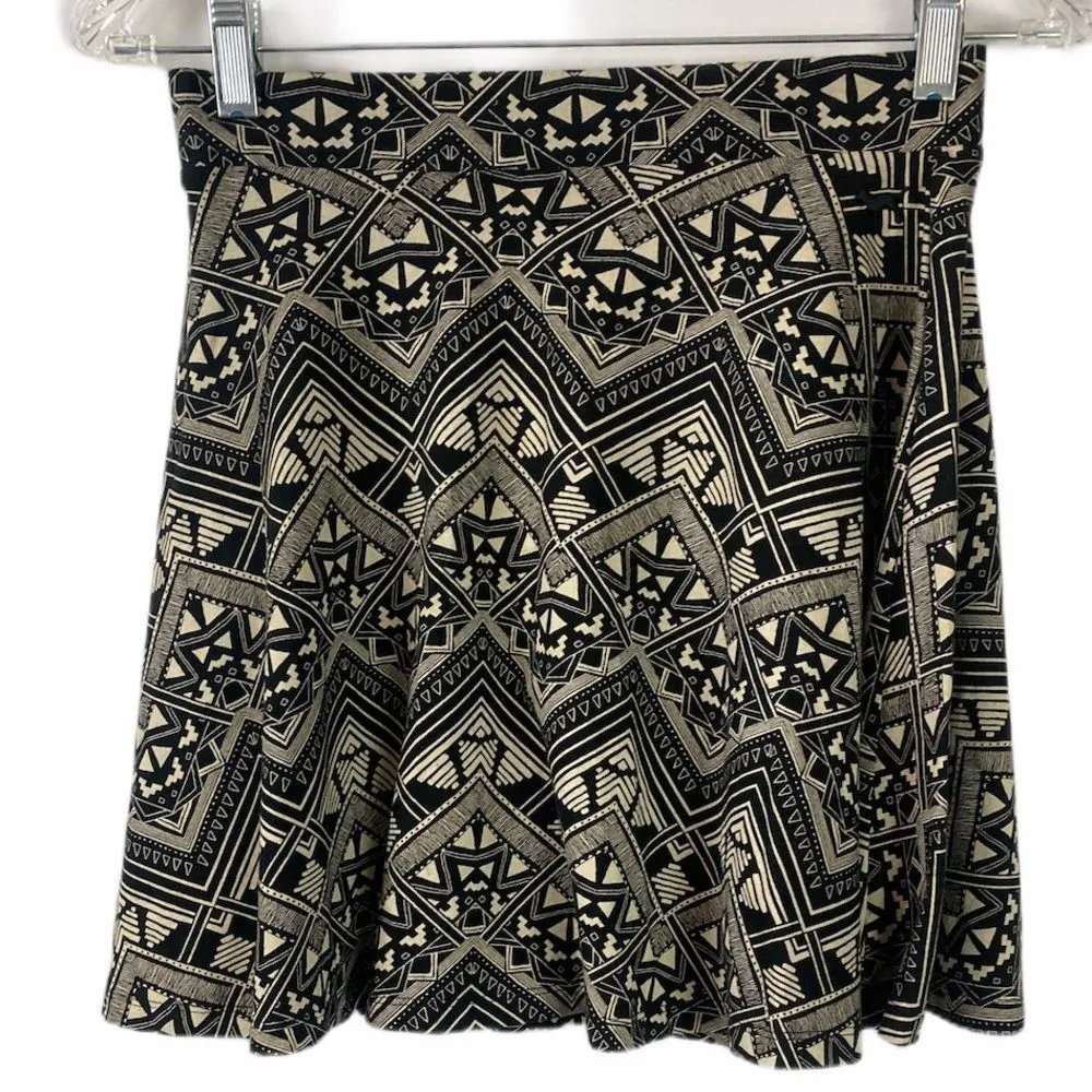 PINK Victoria’s Secret Aztec Print Mini Skirt - Image 2