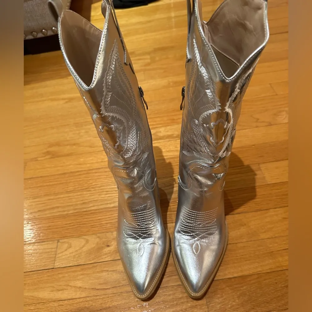 Silver Western Boots - Image 3