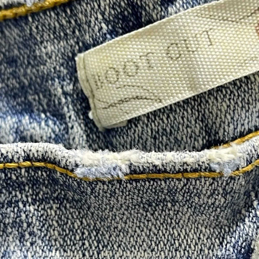 Levi’s 515 Women's Bootcut Light Wash Denim In Blue Size 8L - Image 9