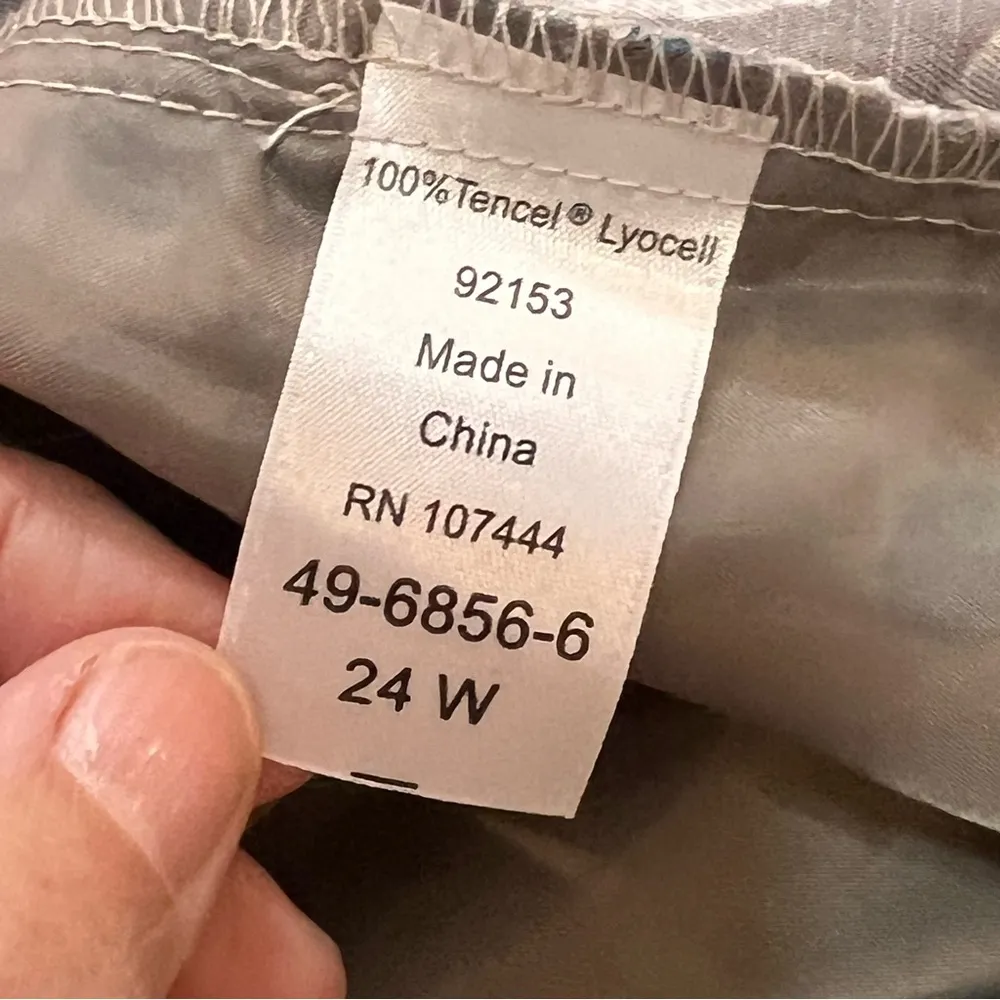 JESSICA LONDON capris size 24W elastic waist excellent pre owned condition - Image 4