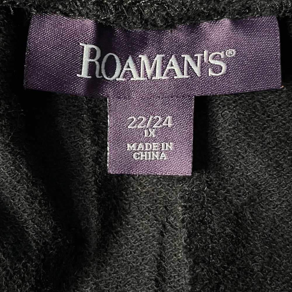 Roaman’s Rhinestones Cropped Sweatpants Black Size 1X - Image 4