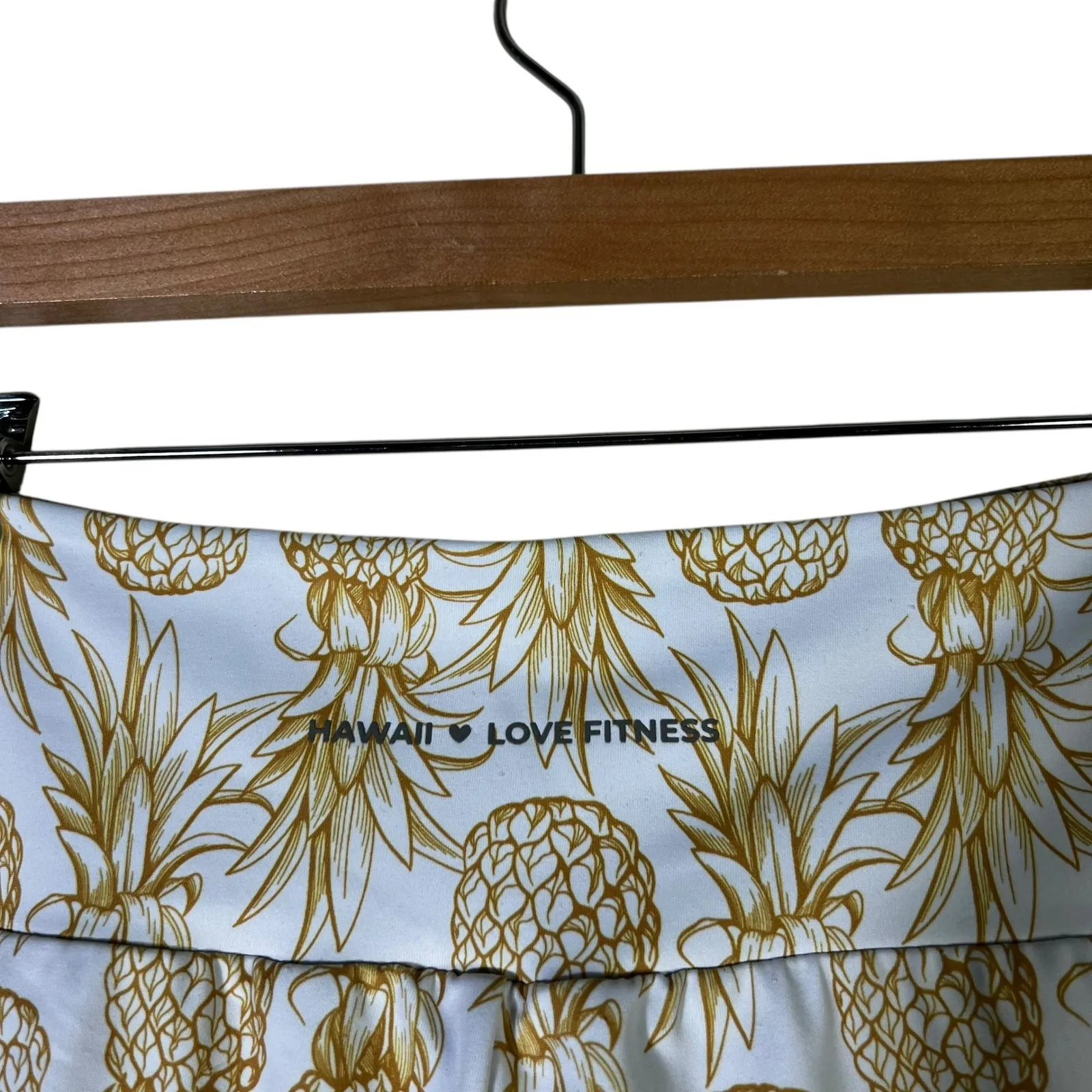 Love Fitness Pineapple Runner Shorts White Gold Size L Workout Athleisure Ftm Size L - Image 5