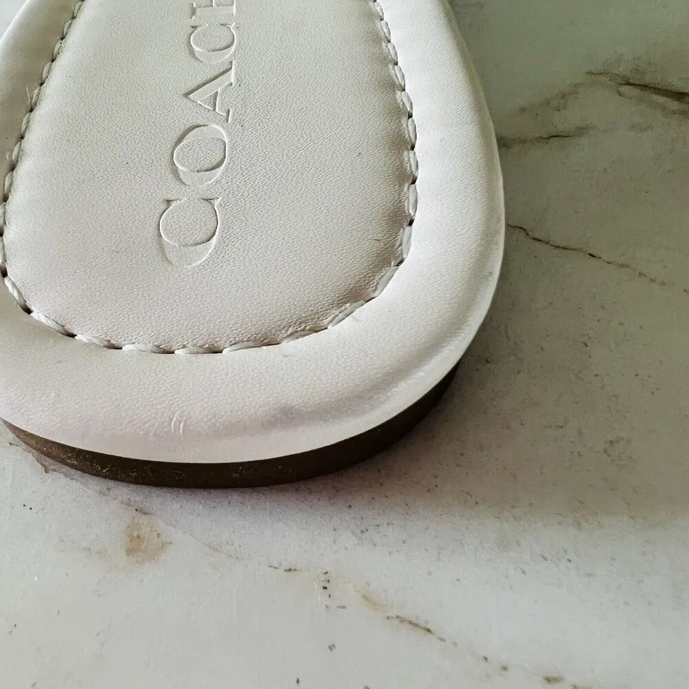 COACH Jeri Solid Chalk Leather Thong Sandal Logo Accent - US 6.5 - Image 9