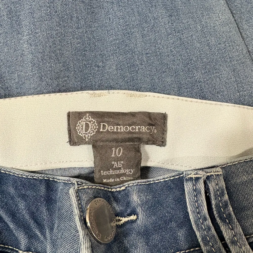 Democracy AB Technology Women's Straight Cropped Leg Blue Jeans Size 10 - Image 6