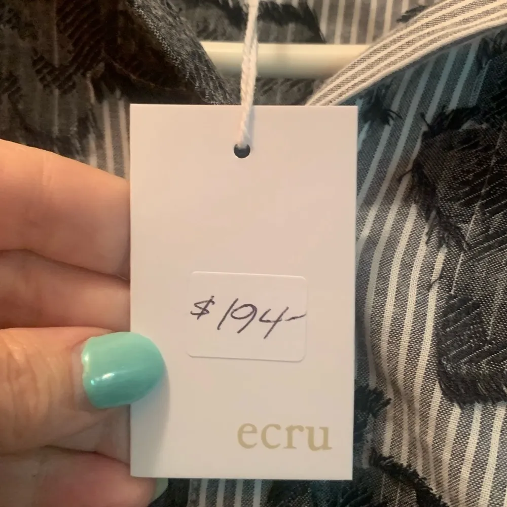 ECRU Style size large NTW. Button down too. Beautiful! - Image 5