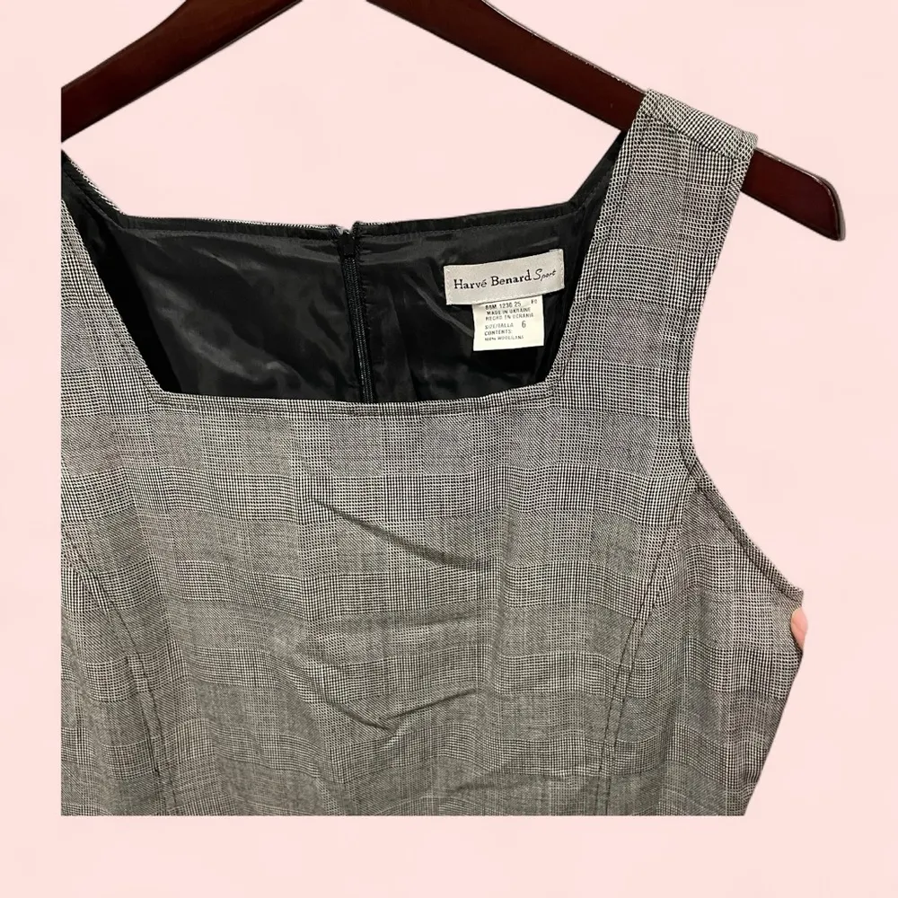 Adorable vintage 90’s Harve Benard Sport square neck wool plaid jumper dress - Image 3