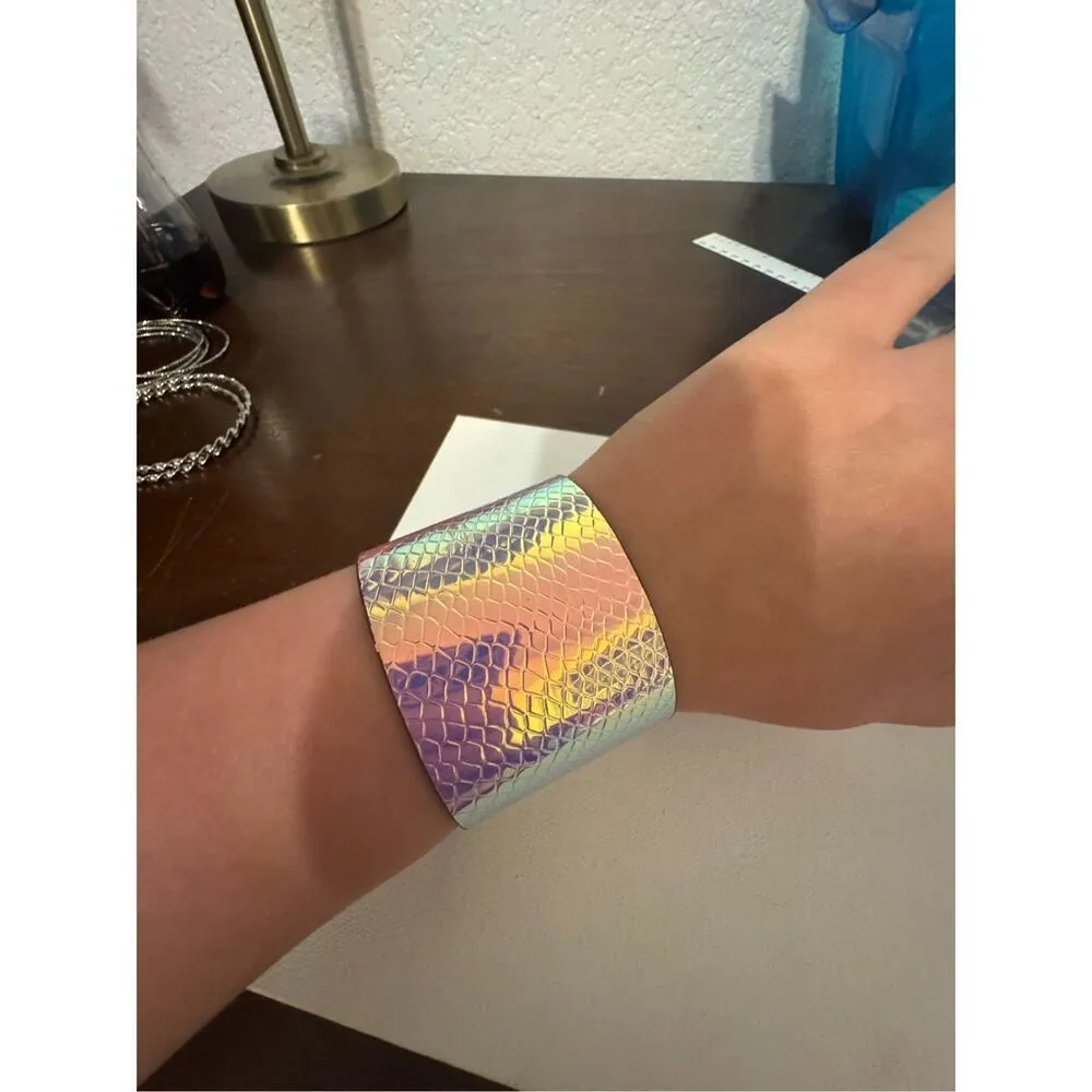 Vintage Y2K Women's Chunky Purple Embossed Cuff Patent Bracelet Scene Emo Grunge - Image 4