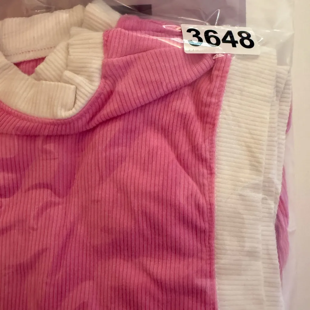 Skims Soft Lounge Ringer Cropped Tank - Image 5