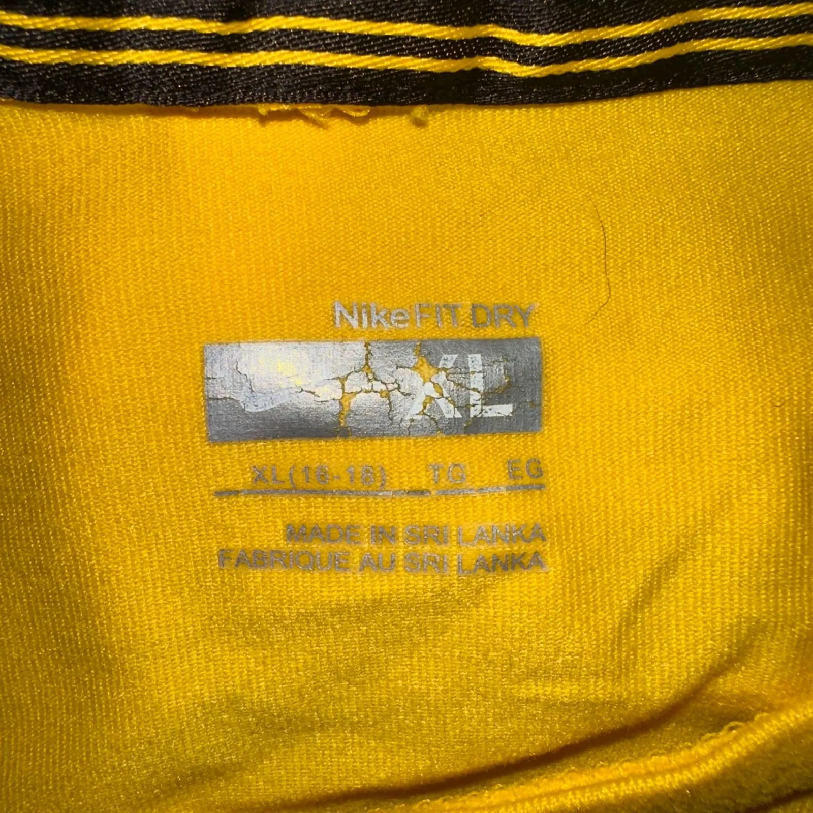 Nike LIVESTRONG Dri-FIT women's vented Active T-Shirt Athletic Top‎ Yellow XL - Image 3