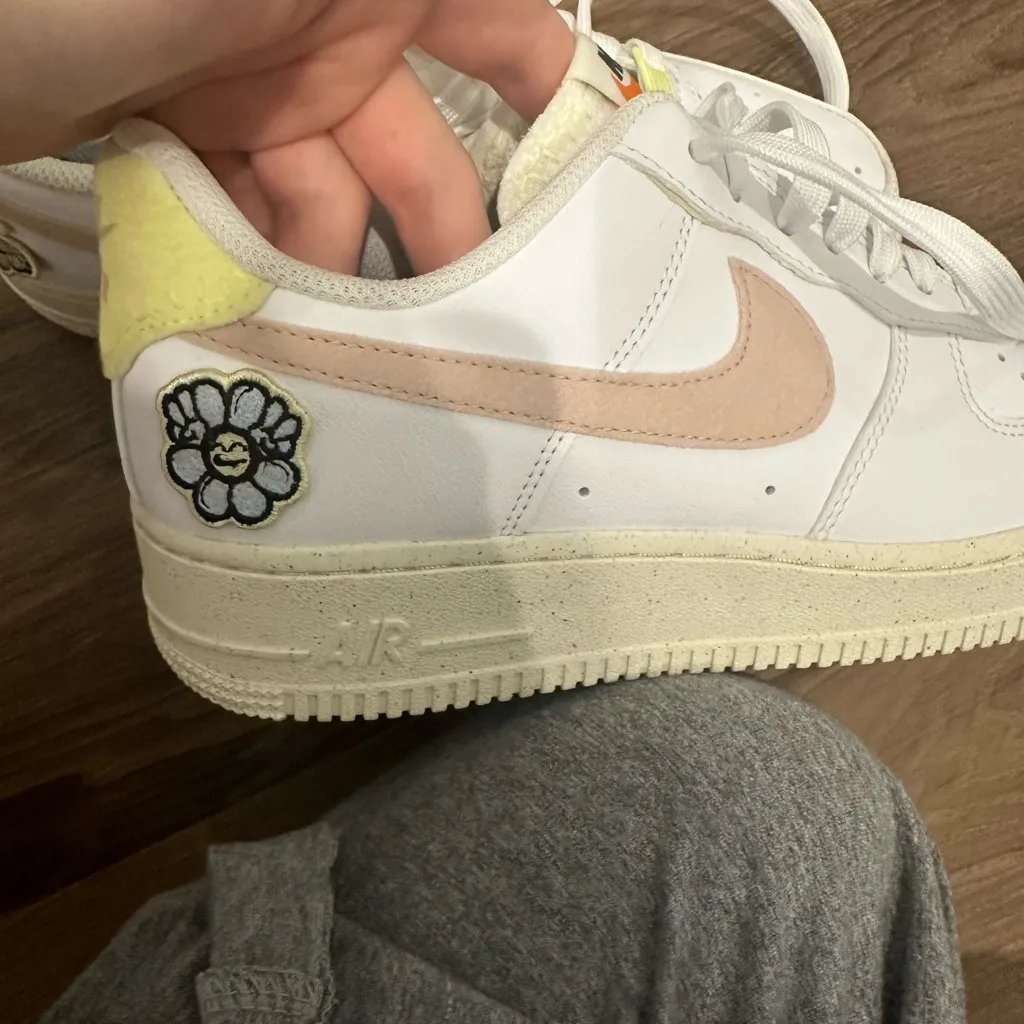 Nike Air Force - Shoes - Image 8