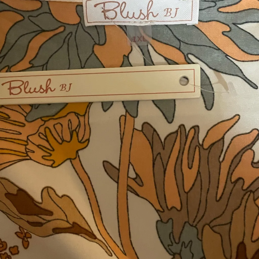 Elegant Floral Midi Dress in Cream and Orange - Image 4