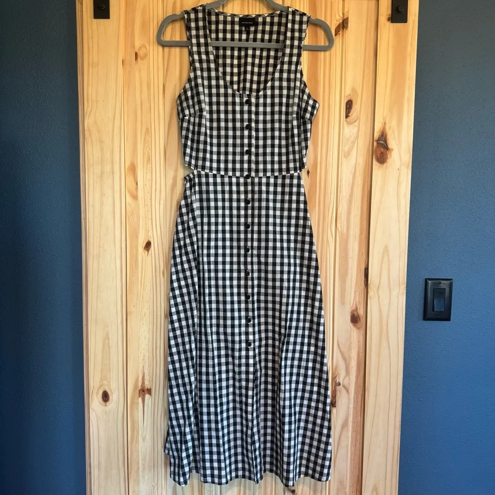 Black and White Gingham Side Cut Out Sleeveless Midi Dress size Small - Image 8