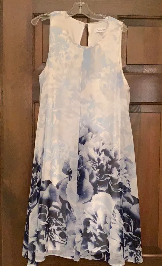 Calvin Klein Dress - Image 4