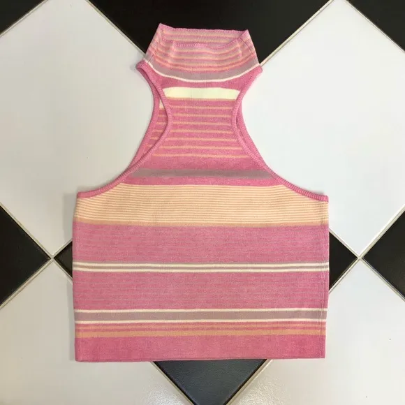 NWT  Mock Neck Sleeveless Crop Top Sweater Pink Salmon Coral Pastel size L - Image 2