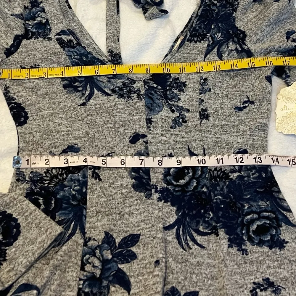 NWT Altar’d State Long Bell Sleeve Floral Mini Dress V Neck Gray Blue Pullover S - Image 5