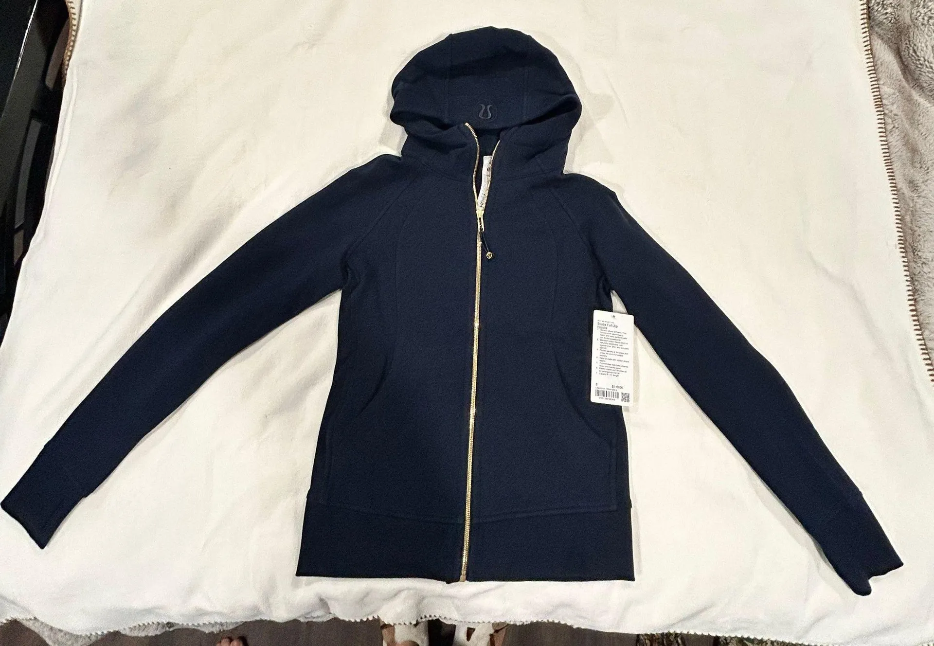 Lululemon Full-Zip Scuba Hoodie - Image 5