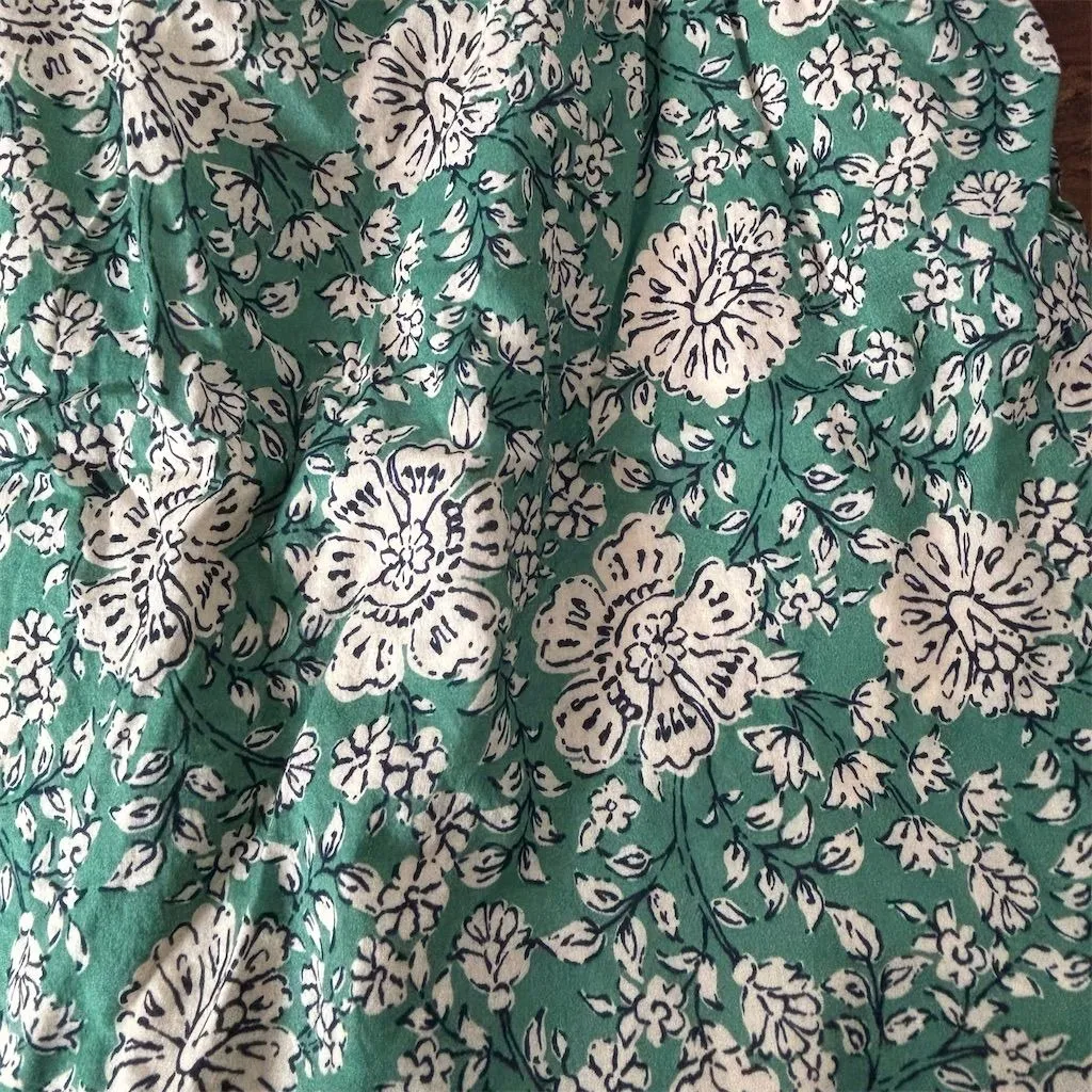 Evereve Women's XL Green Floral Ruffle Tank Top Square Neck‎ Sleeveless - Image 2