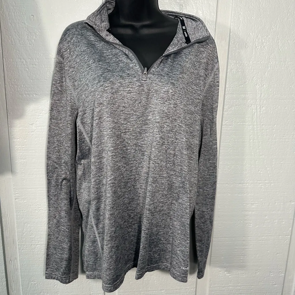 Tek Gear Gray Dry Tek Women’s Long Sleeve 1/4 Zip Pullover Size Medium E… - Image 2