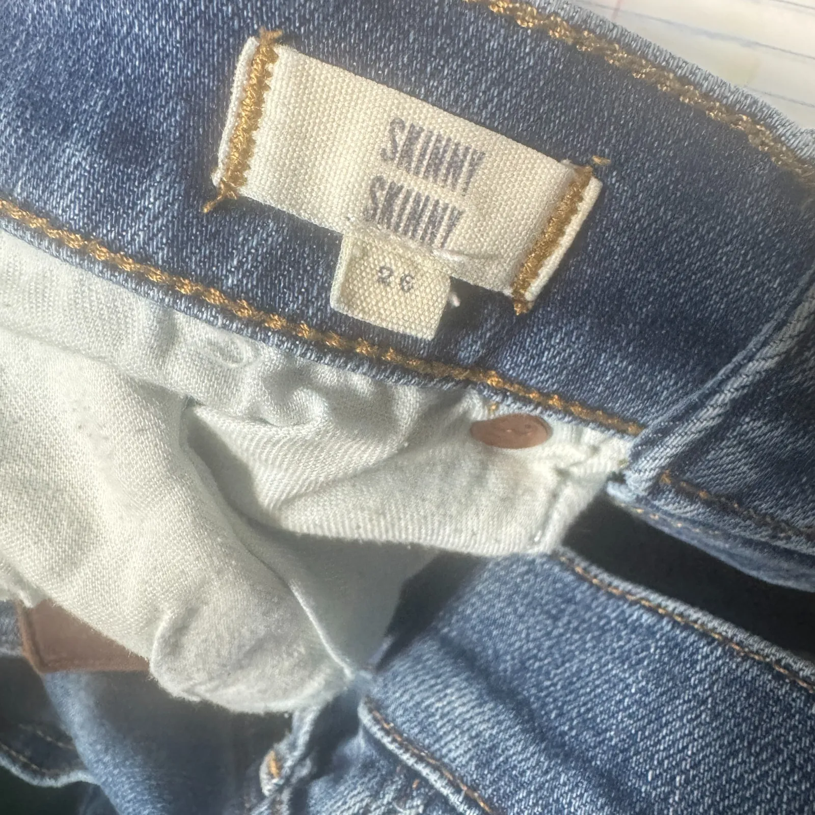 Madewell Skinny Skinny Low Rise Jeans Blue Size 26 distressed torn knees ankle - Image 9