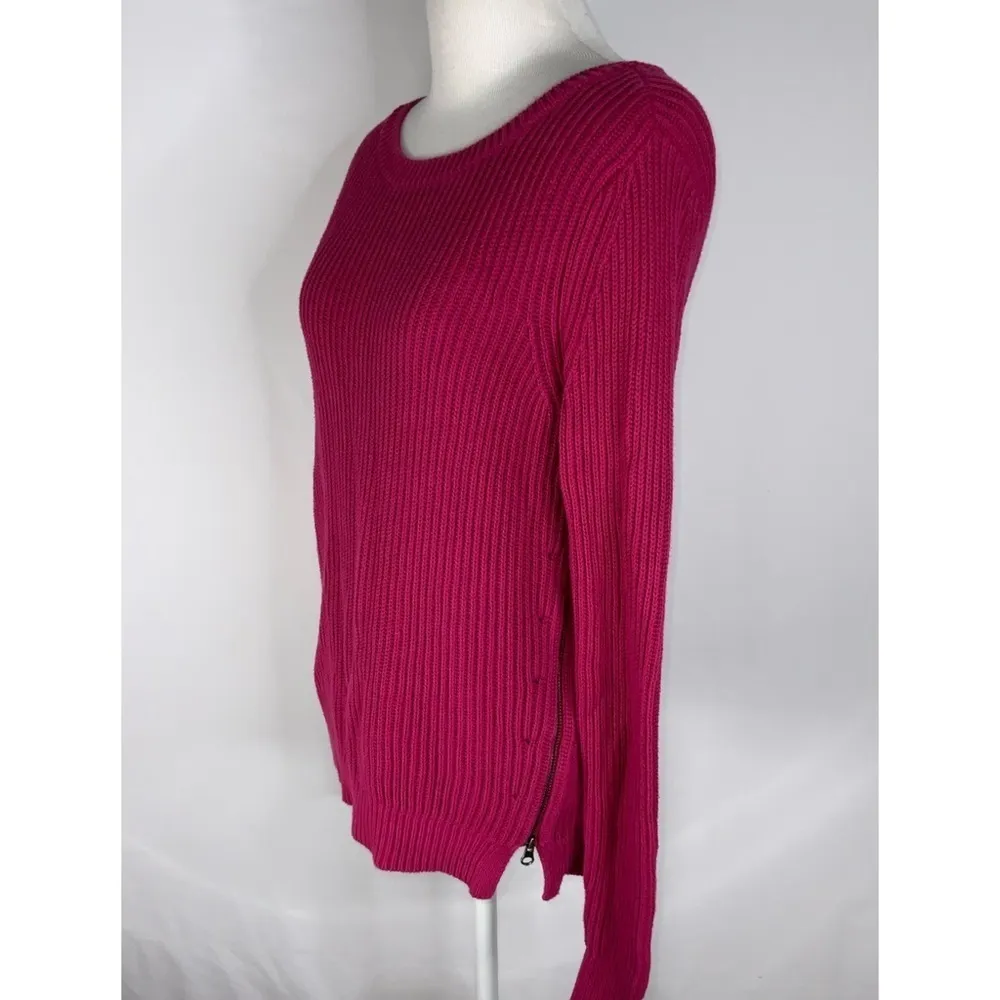 Pink Ribbed Pullover Crew Neck Zipper Detail On Side Sweater S - Image 2