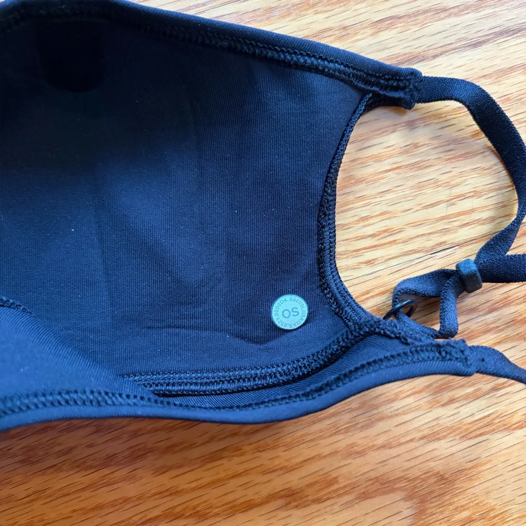 Lululemon black adjustable face mask - Image 3