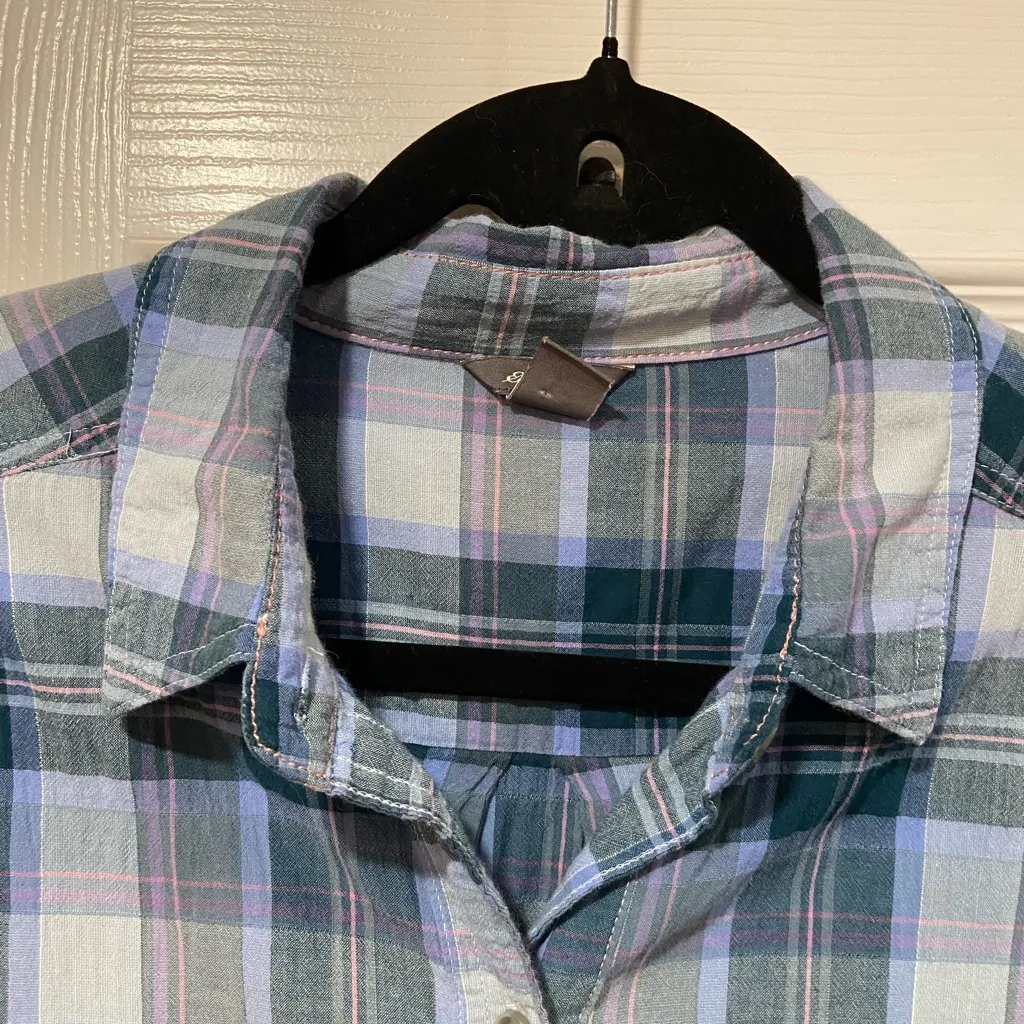 Eddie Bauer Size M Teal Blue plaid Cotton Lightweight Button Down Shirt Size M - Image 5