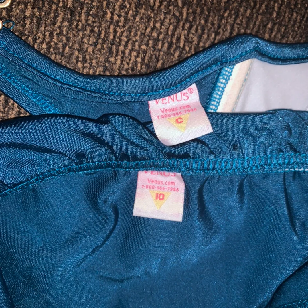 Venus wrap top hipster bottom bikini set - Image 7