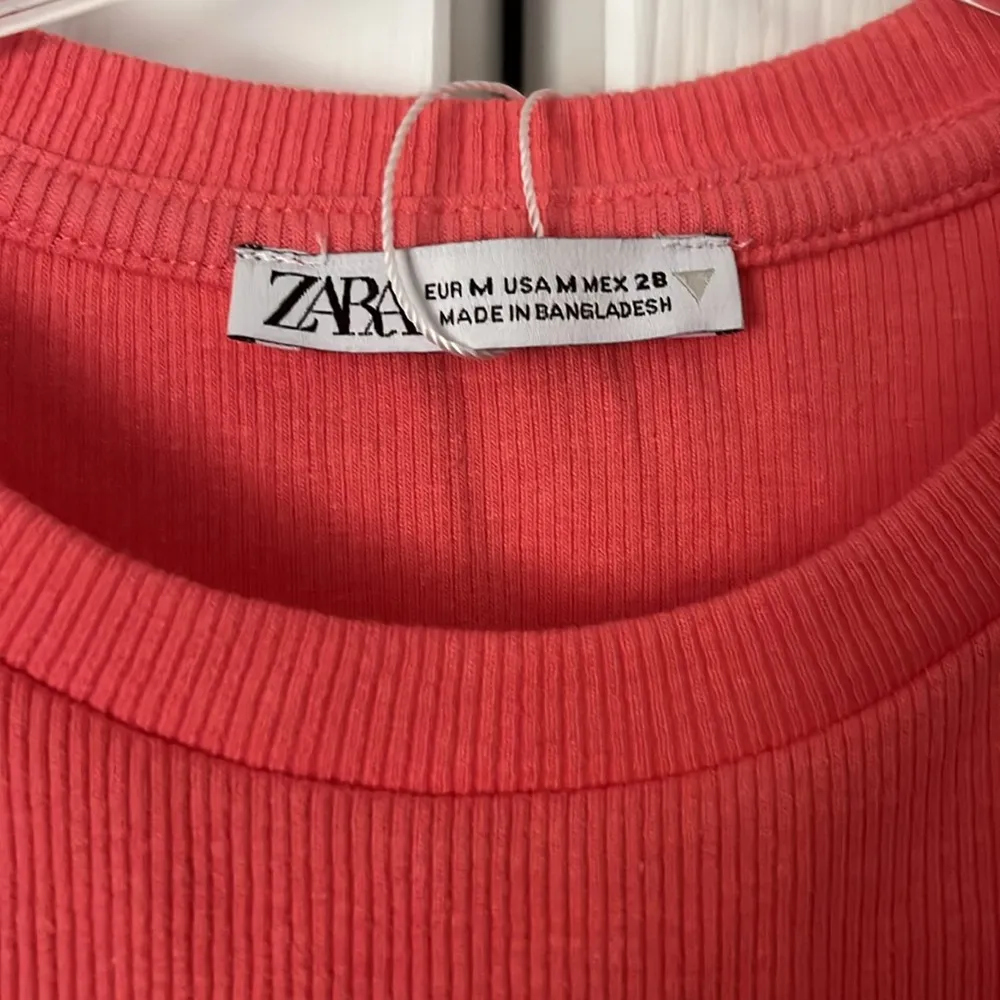 Zara Ruffled Ribbed Shirt in coral - Image 4