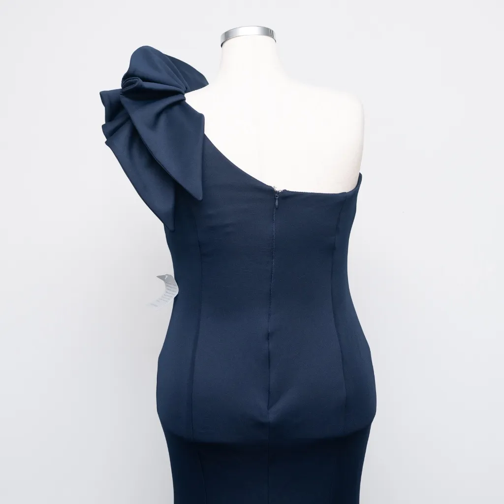 Betsy & Adam - "Daisy" Long Scuba Crepe One Shoulder Dress - Image 11