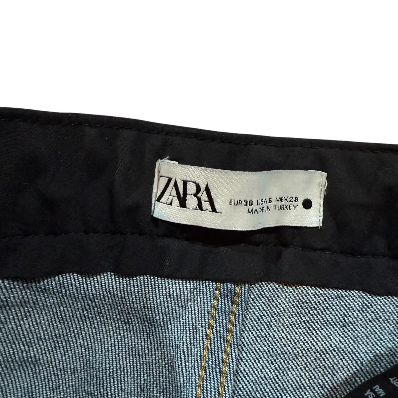 Zara Women's Dark Wash Denim High‎ Rise Wide Leg Jeans Classic Style Size 6 - Image 3