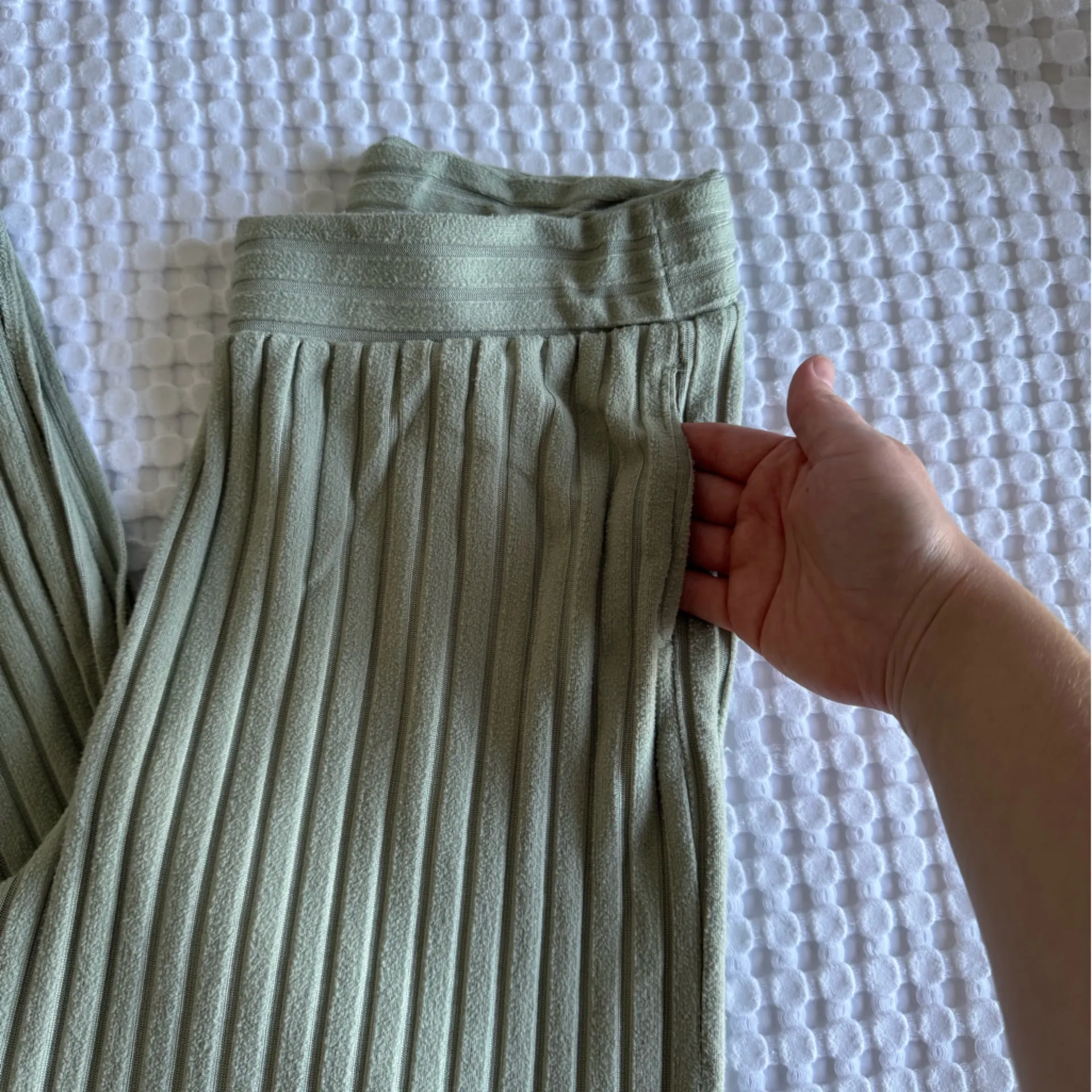 Ribbed Green High Waisted Lounge Pants - Image 2
