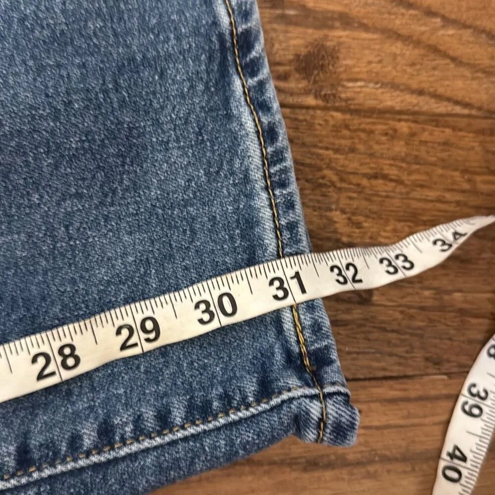 Levi's Levi’s ribcage bootcut button fly jeans medium wash 24w - Image 6