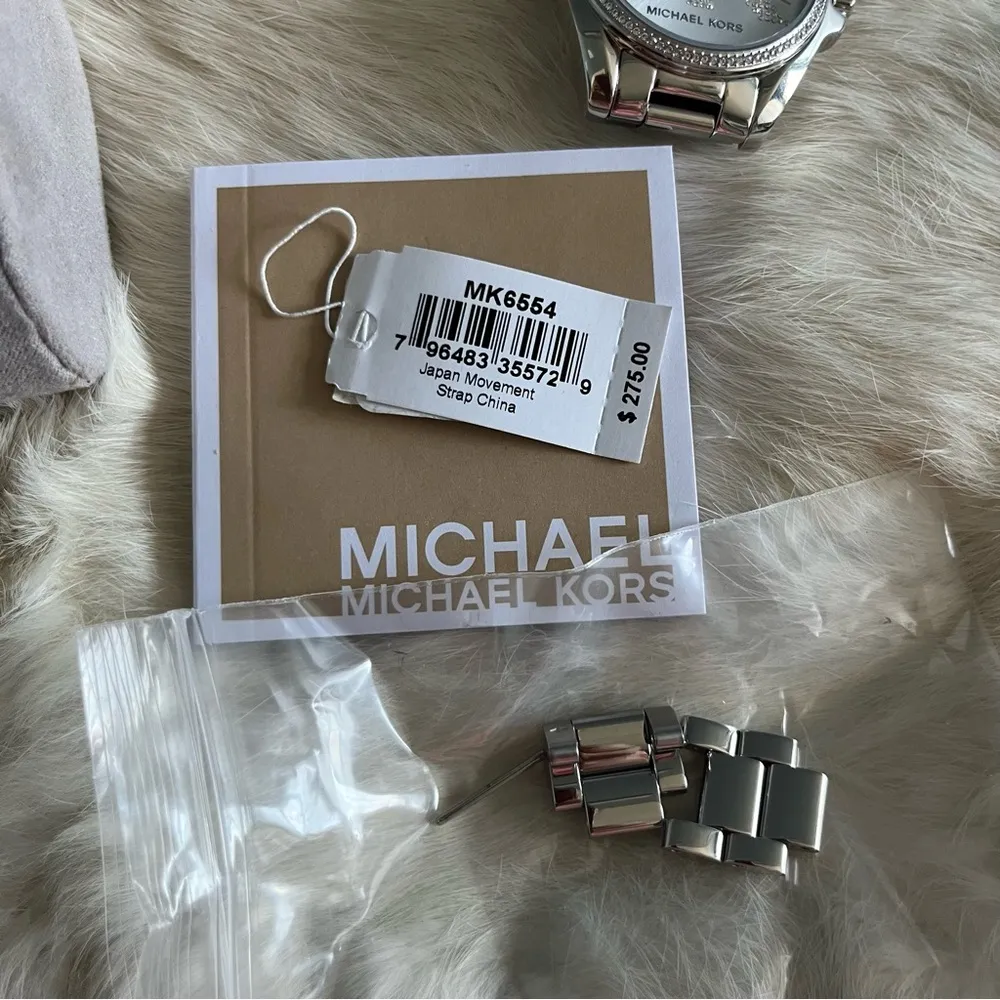 Michael Kors Women’s Bradshaw Pave Stainless Steel Bracelet - Image 11