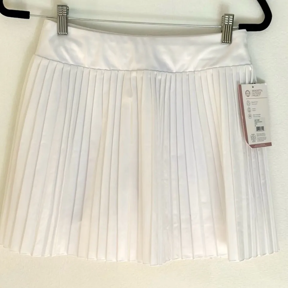 White Pleated Golf Skort, NWT - Image 4