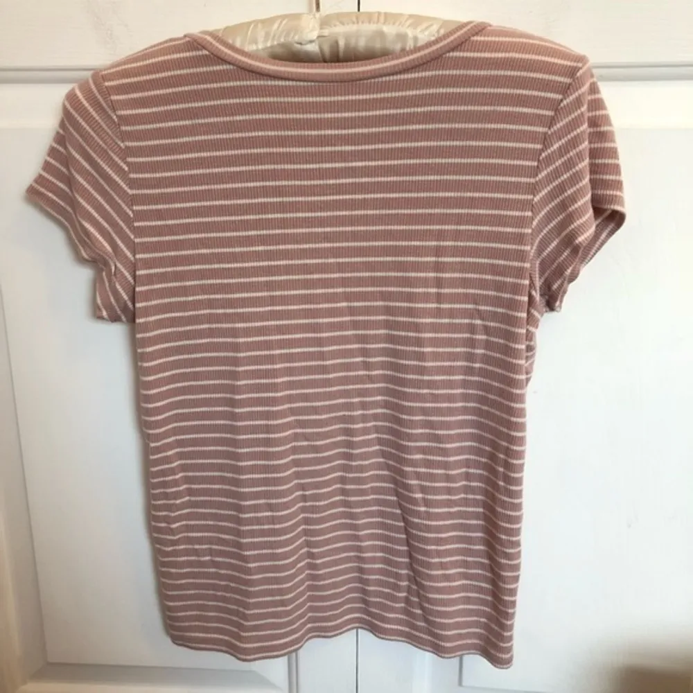 American Eagle ribbed soft & sexy short sleeve top - Image 4