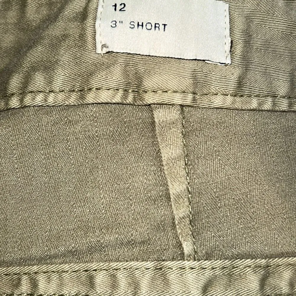 ✨Gap 3” Utility Shorts Olive Green✨ - Image 6