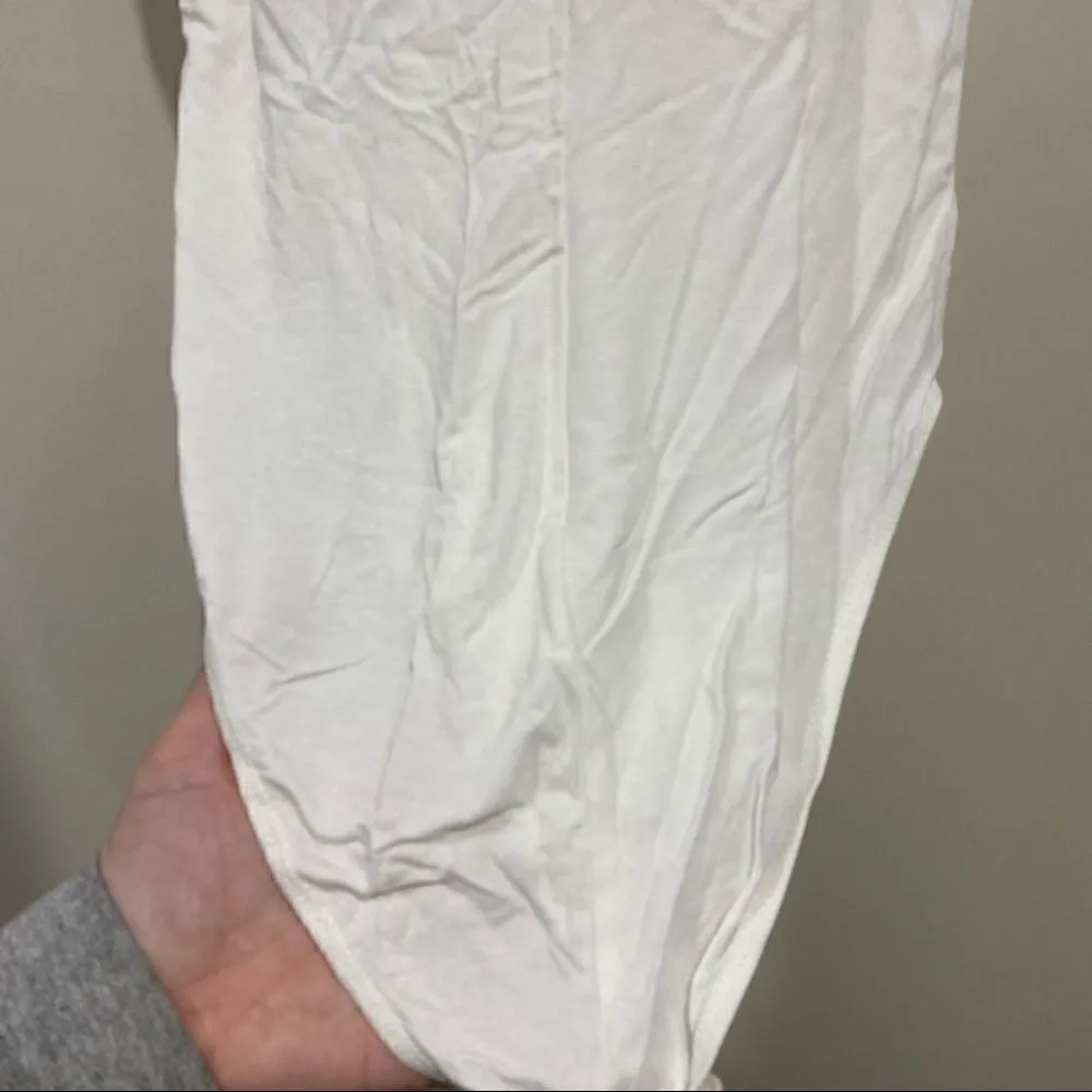 Forever 21  bodysuit white shoulder pads size small button snap - Image 3