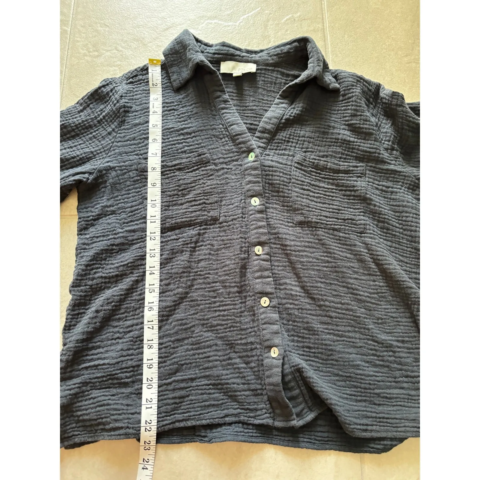 Pinch Top Womens Medium Black‎ Gauzy Minimalist Beachy Coastal Capsule Neutral Black - Image 8